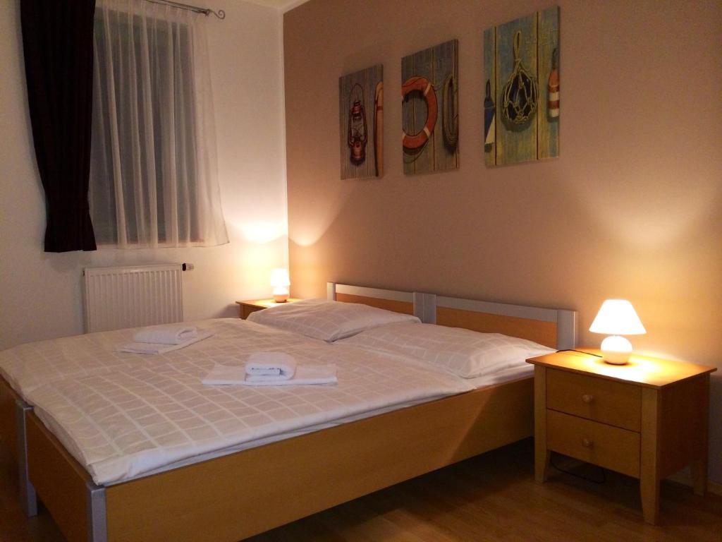 Apartman Adam リプノ・ナト・ヴルタヴォウ 部屋 写真